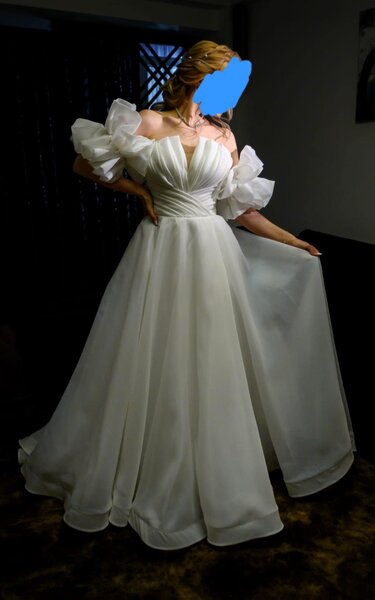 Rochie de mireasa.